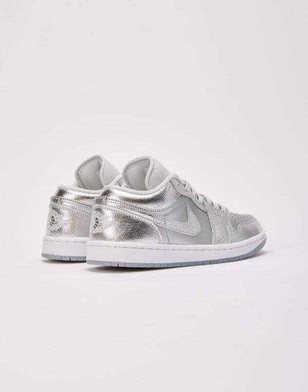 Nike air jordan 1 low metallic silver – Image 2