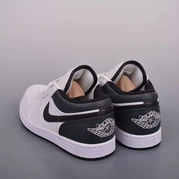 Air jordan 1 low gs – Image 4